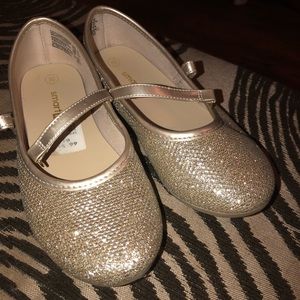 Toddler dress shoes! Only worn once
